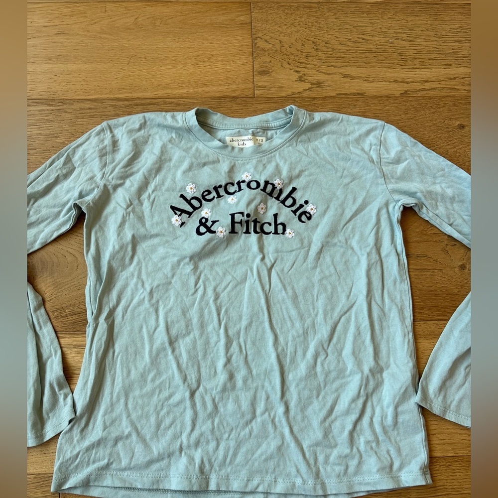 Abercrombie and fitch long sleeve shirt girls 11/12